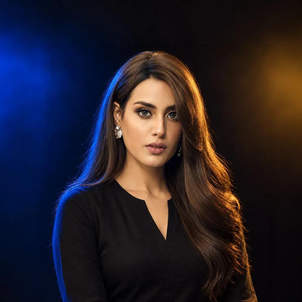 Iqra Aziz