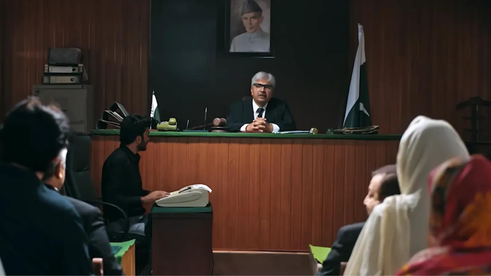 Justice in the Courtroom, Care on the Steps in Bas Tera Saath Ho