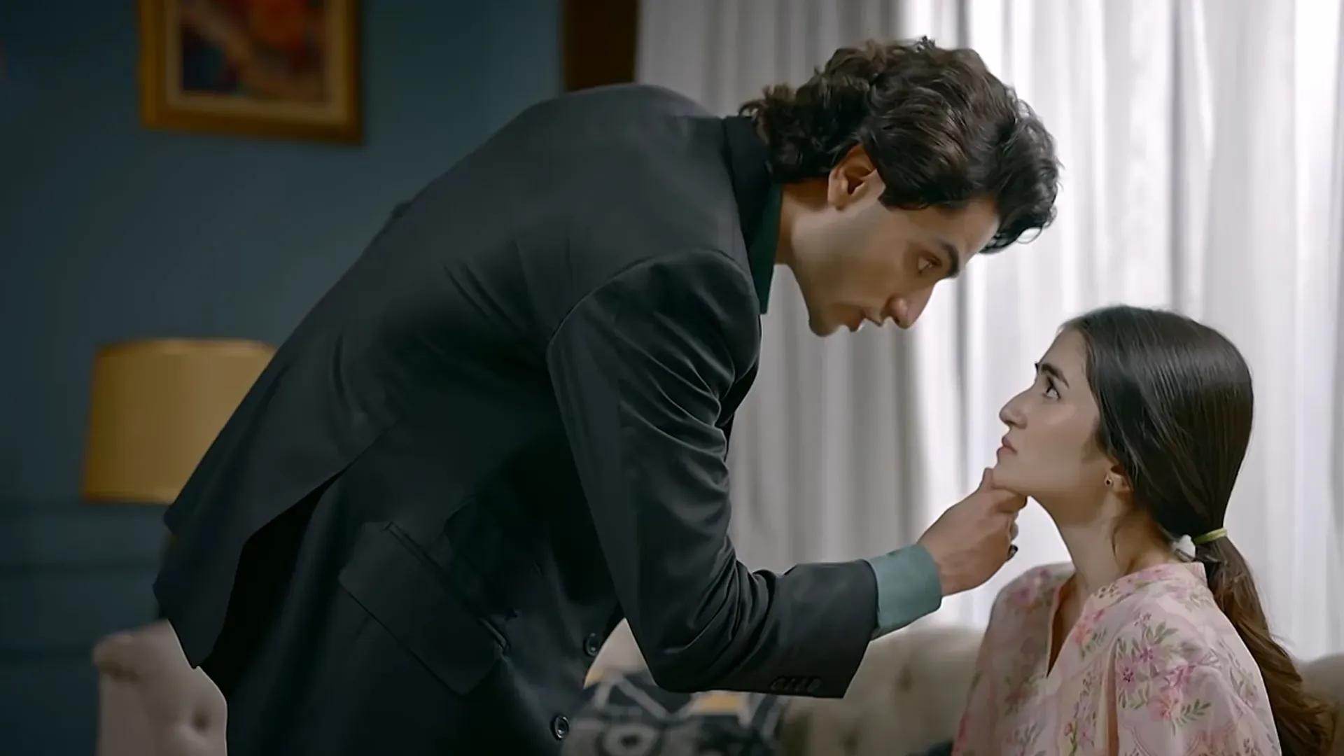 Izzat Episode 28