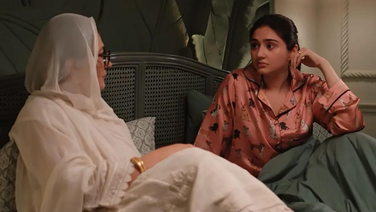 Authenticity Over Imitation: Unpacking Spiritual Pressure in Dar-e-Nijaat